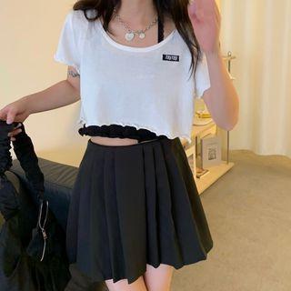 Short-sleeve Cropped T-shirt / Camisole Top