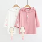 Elbow-sleeve Hood Cat T-shirt