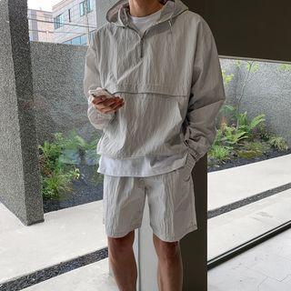 Half-zip Hoodie / Sweatshorts