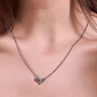 Alloy Bee Pendant Necklace 4084 - 01 - Silver - One Size
