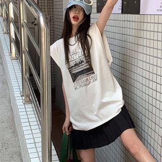 Padded-shoulder Graphic Print Oversized Tank Top