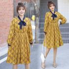 Balloon-sleeve Tie-neck Patterned A-line Dress