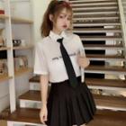 Neck Tie Short-sleeve Shirt / Pleated Skirt