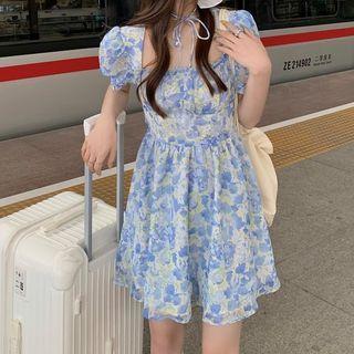 Puff-sleeve Square-neck Ruffle Trim Open-back Floral Printed Dress Blue - One Size