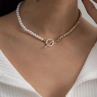 Geometric Pendant Faux Pearl Alloy Choker