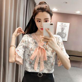 V-neck Floral Short-sleeve Chiffon Top