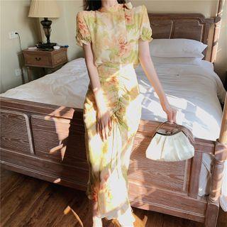 Set: Floral Short-sleeve Blouse + Ruffle Trim Drawstring Midi Pencil Skirt