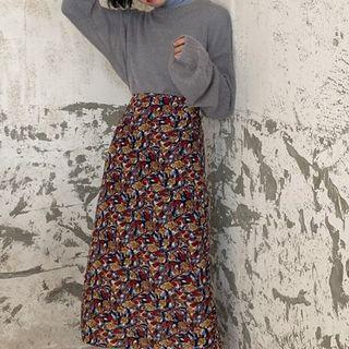 Sweater / Long-sleeve Top/ Floral Midi Skirt