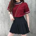 Set: Contrast Trim Short-sleeve Knit Top + Plain Pleated Skirt