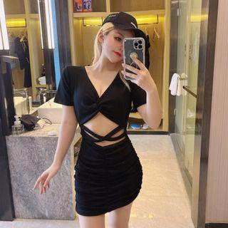 Short-sleeve V-neck Cutout Mini Bodycon Dress Black - One Size
