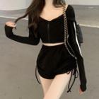 Two-tone Cropped Hoodie / Drawstring Shorts