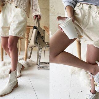 Flat-front Shorts Cream - One Size