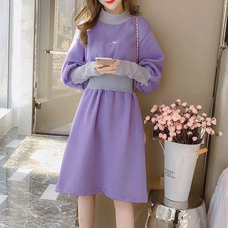Two-tone Mock Neck A-line Pullover Dress