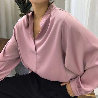 Plain V-neck Lantern Sleeve Blouse