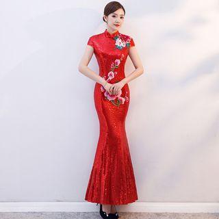 Sequined Flower Detail Cap-sleeve Mermaid Evening Gown