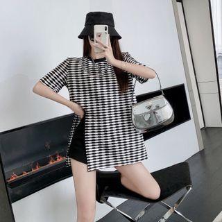 Short-sleeve Patterned T-shirt Black & Almond - One Size