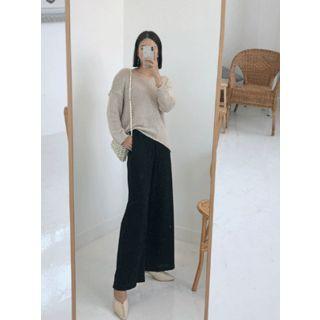 Scoop-neck Loose-fit Knit Top