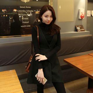 V-neck Wool Sleeveless Dress