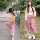 Plain Crewneck Sweater / Floral Printed Midi Skirt