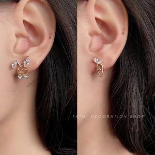 Rhinestone Rabbit Carrot Asymmetrical Stud Earring 1 Pr - Gold - One Size