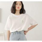 Number Embroidered Elbow-sleeve T-shirt