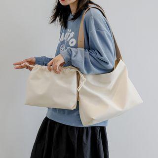 Set: Lightweight Shoulder Bag + Drawstring Pouch