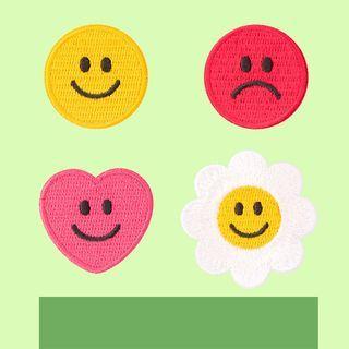 Emoji Embroidered Patch / Brooch