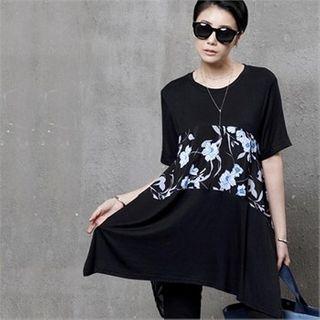 Floral-panel Asymmetric-hem T-shirt