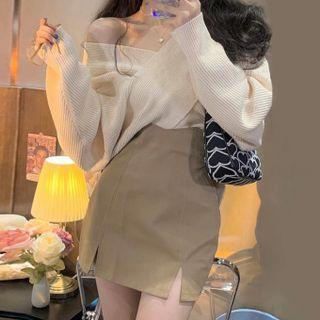 Plain Sweater / High Waist Mini Pencil Skirt