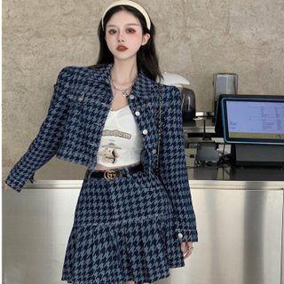 Print Cropped Camisole Top / Houndstooth Cropped Denim Jacket / Pleated Denim Skirt