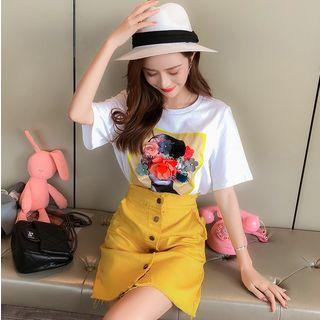 Set: Short-sleeve T-shirt + Denim A-line Skirt