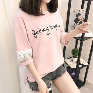 Elbow-sleeve Lace Panel Lettering Top