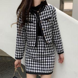 Ribbed Knit Top / Houndstooth Blazer / A-line Skirt