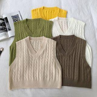 Plain V-neck Cable-knit Vest