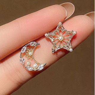 Rhinestone Faux Pearl Moon & Star Asymmetrical Ear Stud