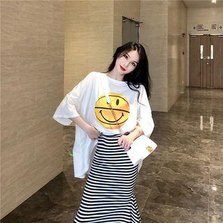3/4-sleeve Slit-back Printed Top