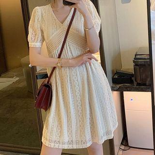 Short-sleeve Lace Mini A-line Dress / Midi A-line Dress
