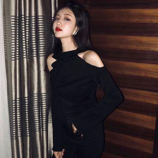 Open-back Hoodie Black - One Size