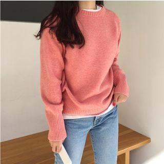 Round Neck Cropped Sweater