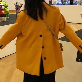 Boxy Blazer / Shorts