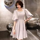 Balloon-sleeve Open Back A-line Dress