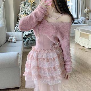 Mesh Tiered Mini Skirt / Knit Blouse / Set