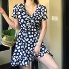 V-neck Flower Print Short-sleeve Dress