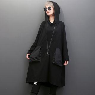 Hooded Dual Pocket Midi Dress