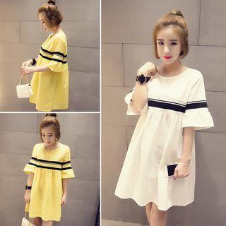 Short-sleeve Bow Sleeve Striped A-line Dress