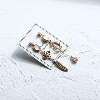 Non-matching Alloy Rhinestone & Feather Dangle Earring