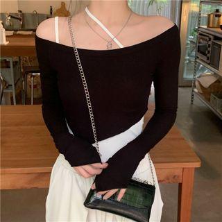 Long-sleeve Off-shoulder Cropped Top / Plain Sleeveless Top