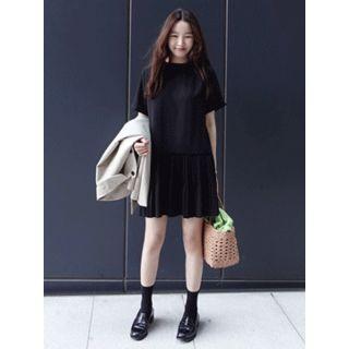 Cuff-sleeve Pleated-hem Dress
