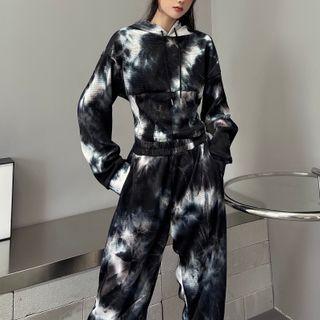 Set: Tie-dyed Cropped Hoodie + Jogger Pants