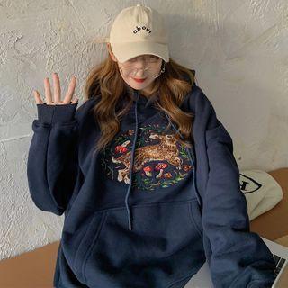 Rabbit Embroidered Front Pocket Hooded Sweatshirt